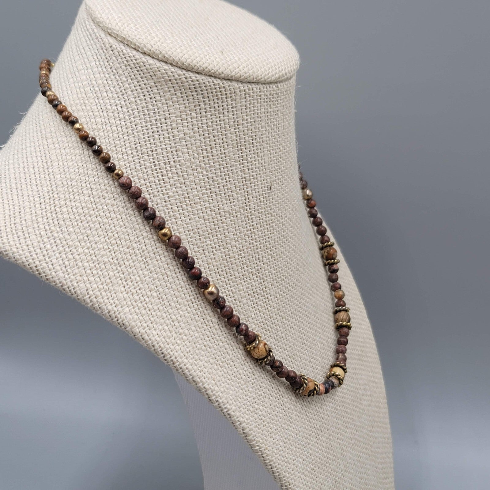 Vintage Agate Stone Small Bead Necklace Gold tone Spacers 16"