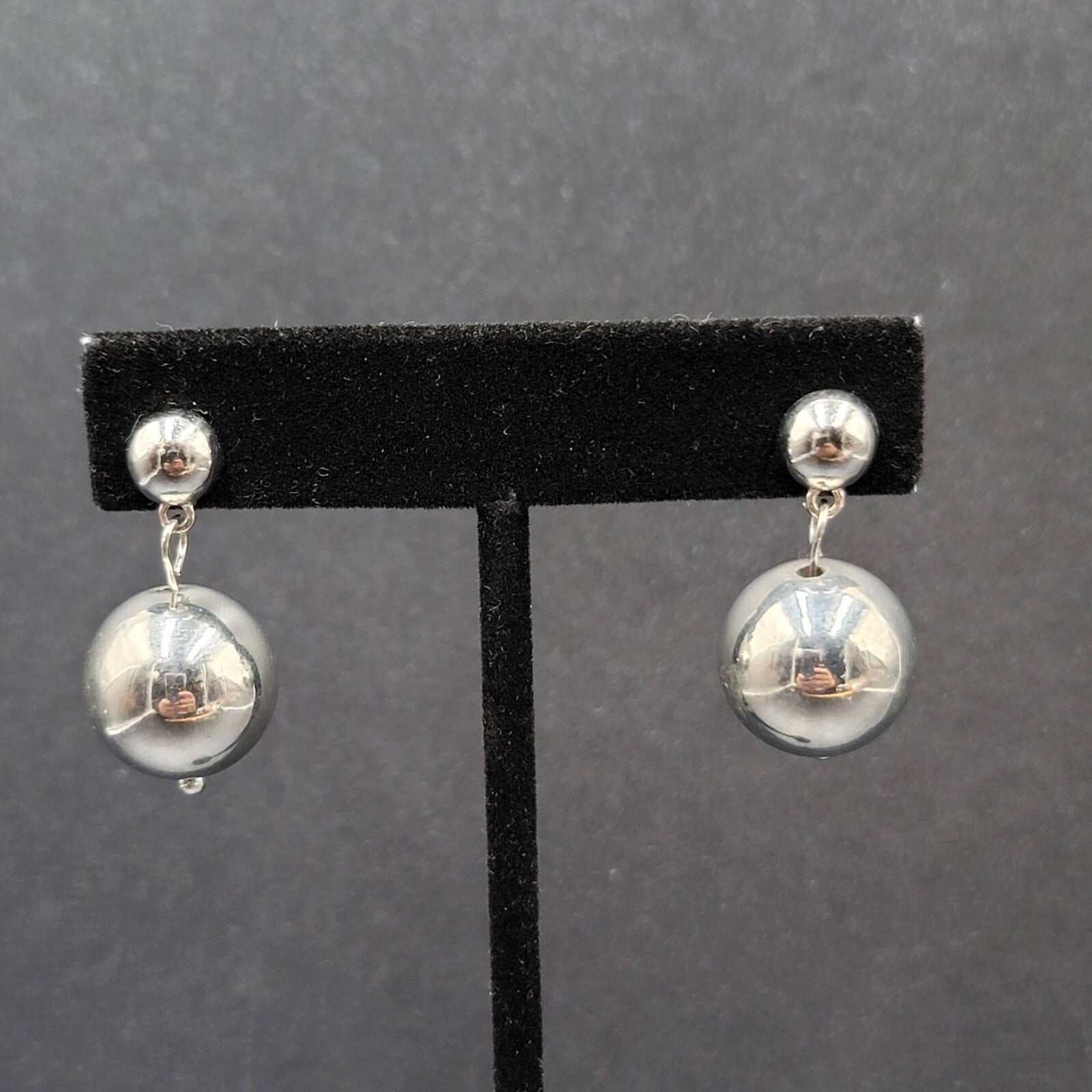 Pierced Earrings Silver tone Bead Dangle  1.25"