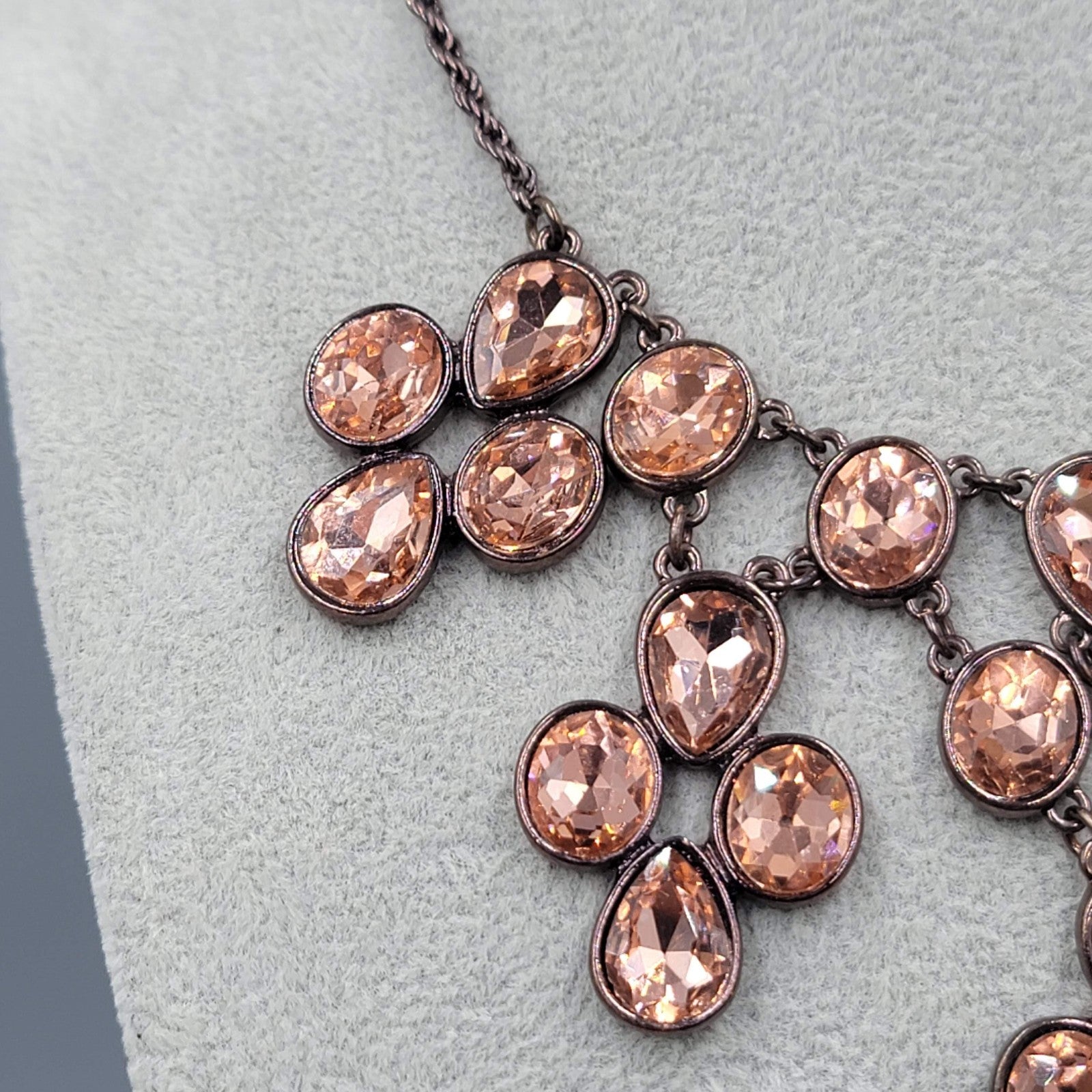 Lovely Apricot Crystal Bib Necklace Bronze tone 16"-18" EUC