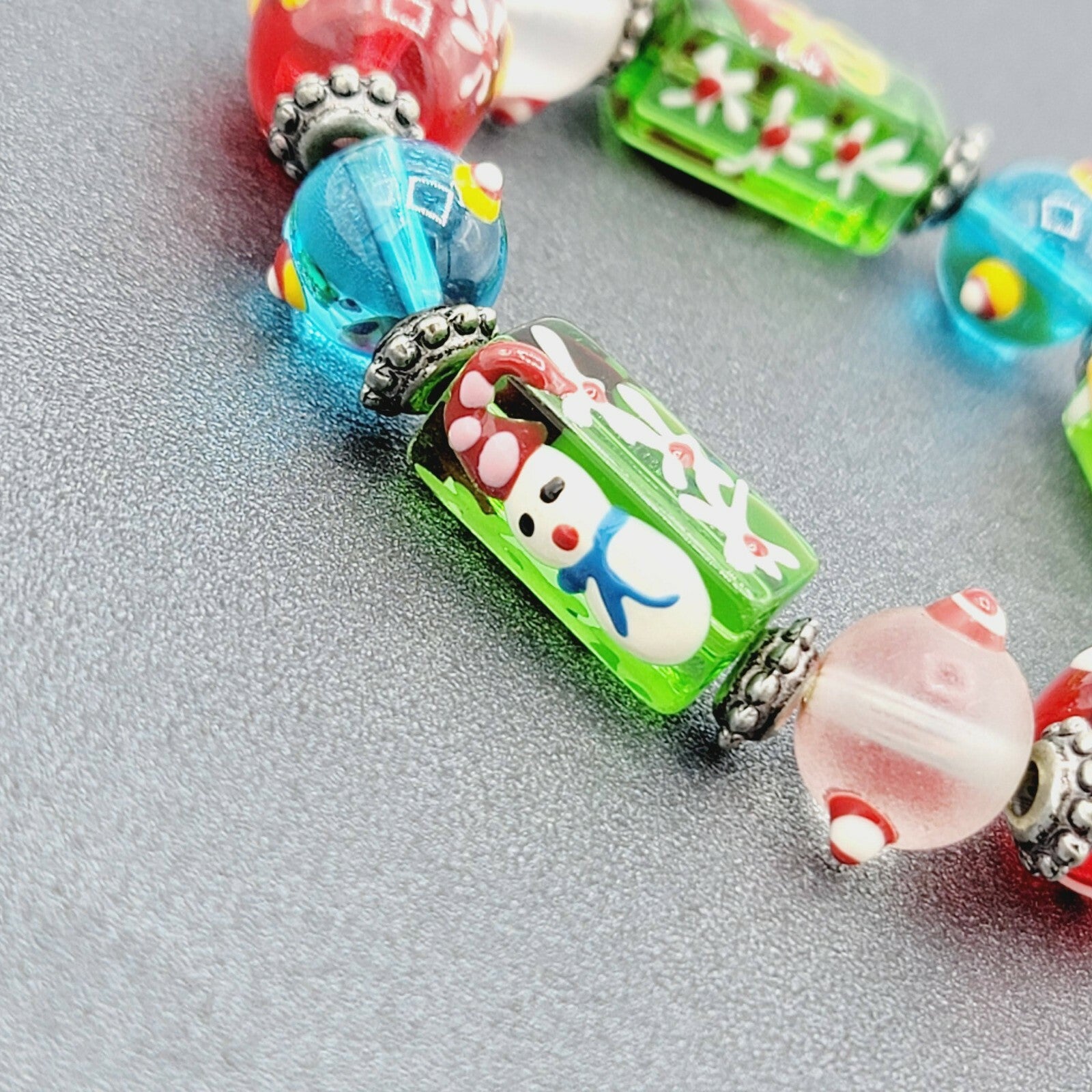 Christmas Art Glass Bead Stretch Bracelet Hand Painted Snowman Snowflake