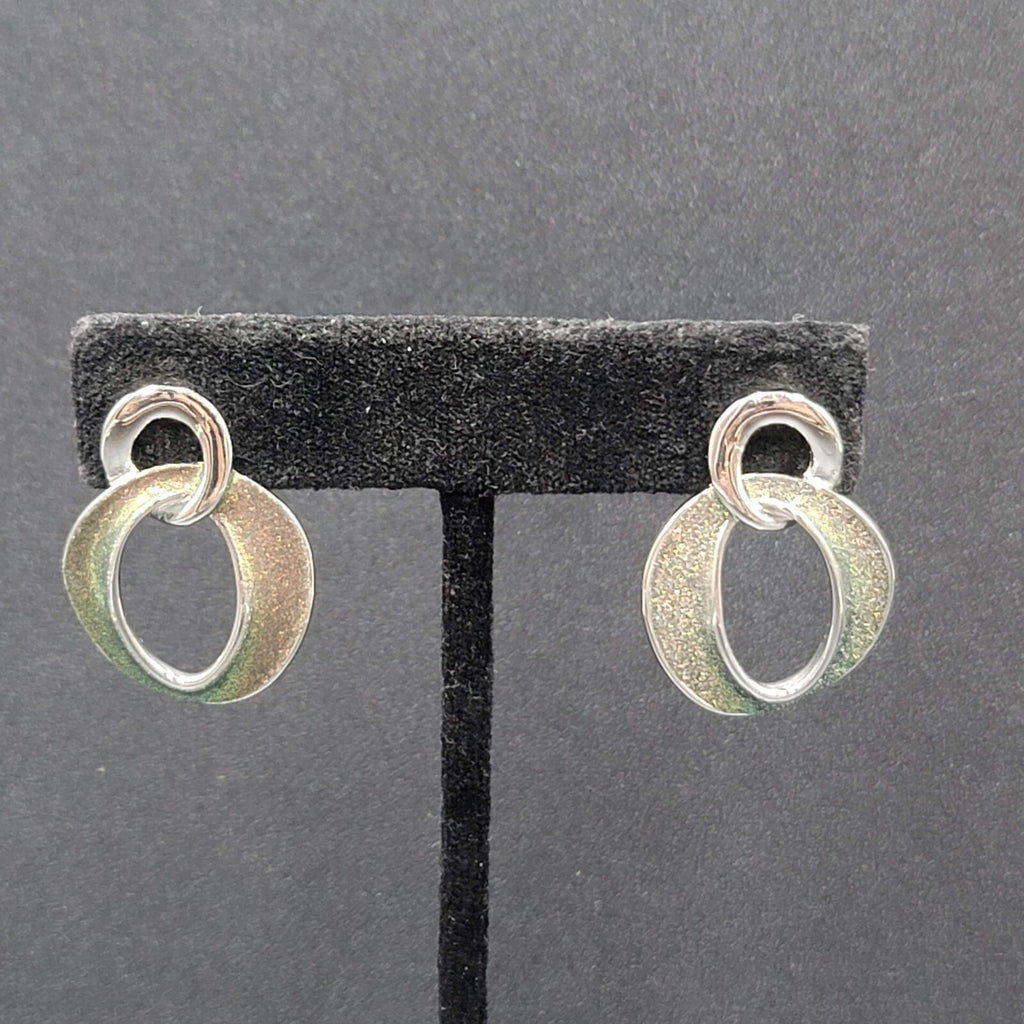 Pierced Earrings Silver tone Iridescent Glitter Interlocking Rings Drop 1 1/8"