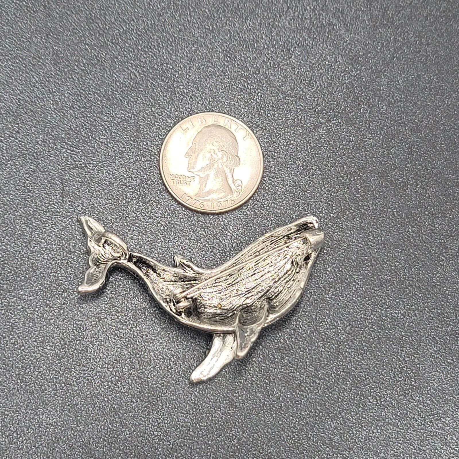 Crystal Rhinestone Brooch Blue Whale Sea life Silver tone 2"