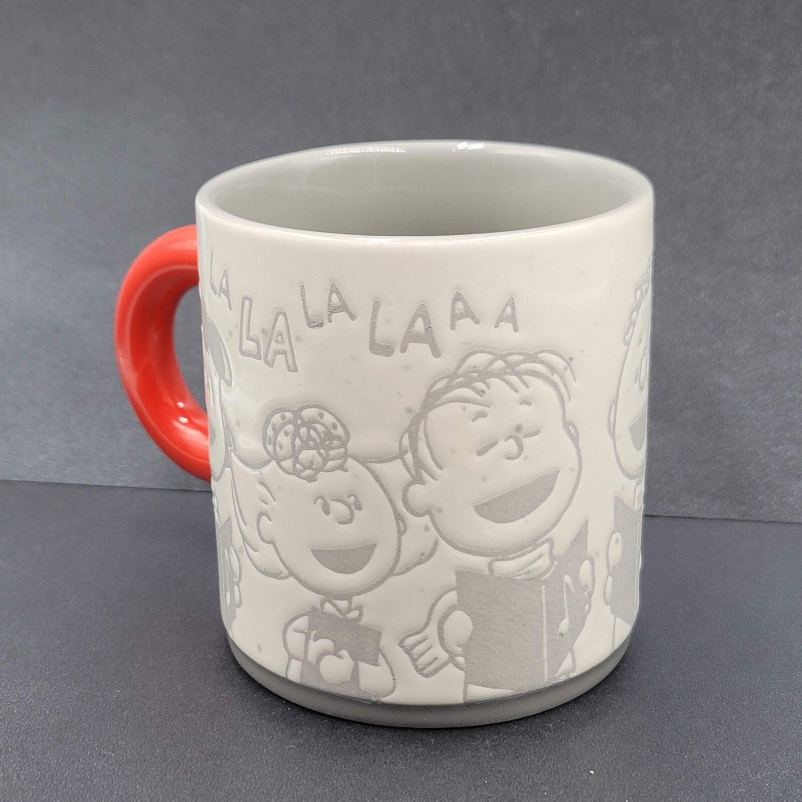 Hallmark Coffee Mug Peanuts Gang Snoopy Christmas Gray Red 16oz