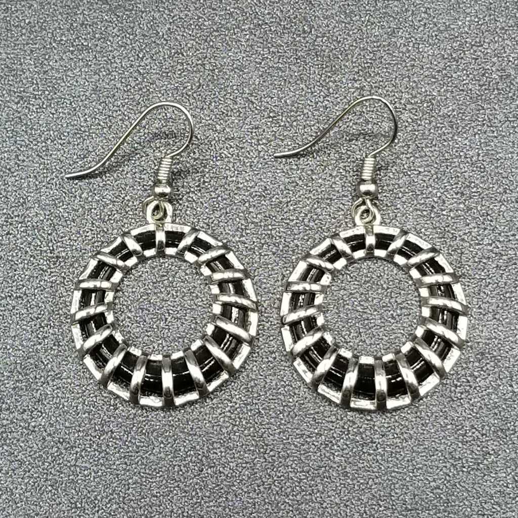 Pierced Earrings Silver tone Black Acrylic Geometric Ring Statement Dangle 1"