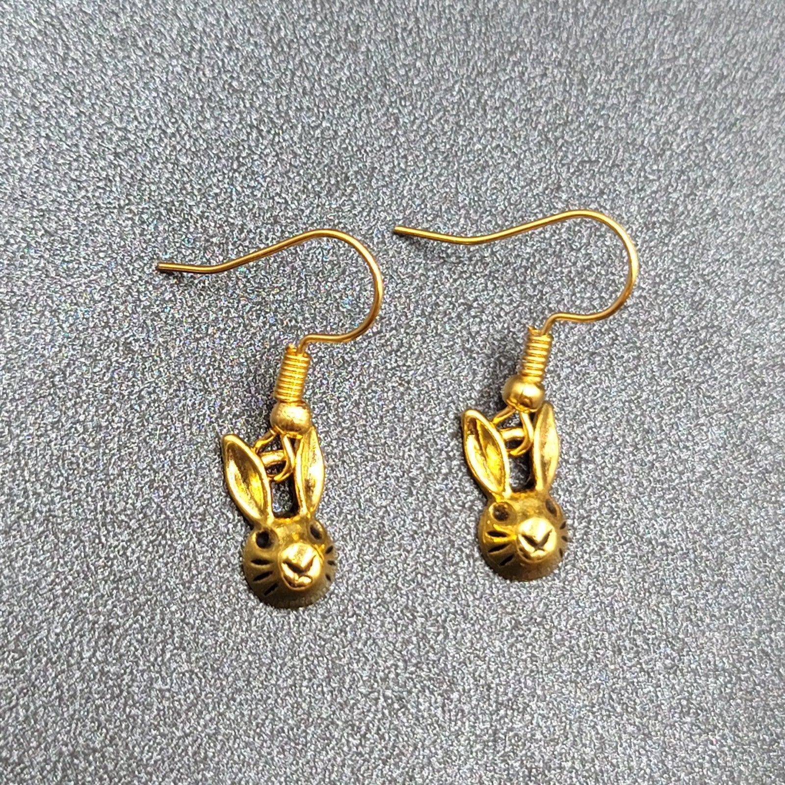 New Bunny Rabbit Pierced Earrings Gold Plated Dangle 1/2"