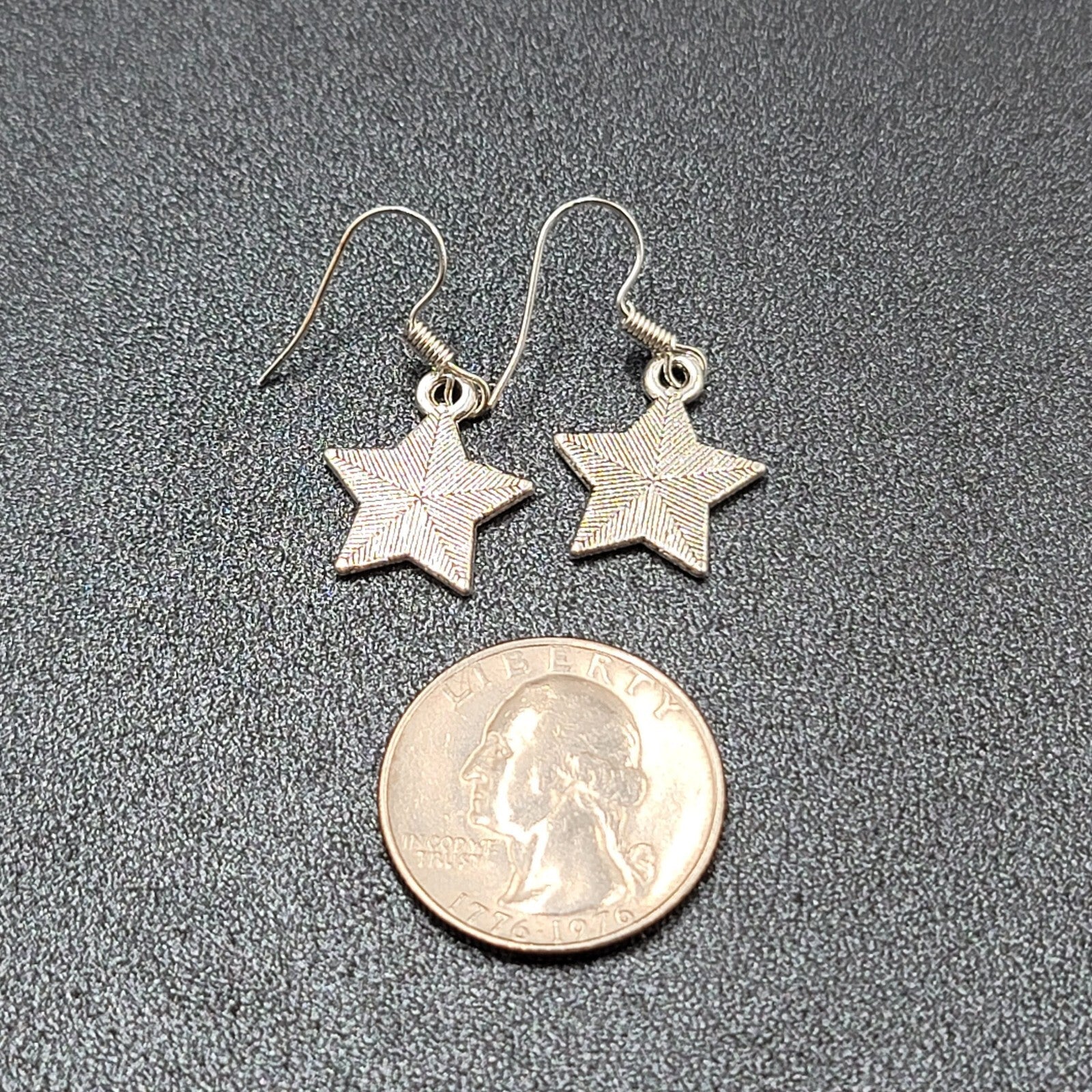 Pierced Earrings Silver tone American Flag Star Dangle 3/4"