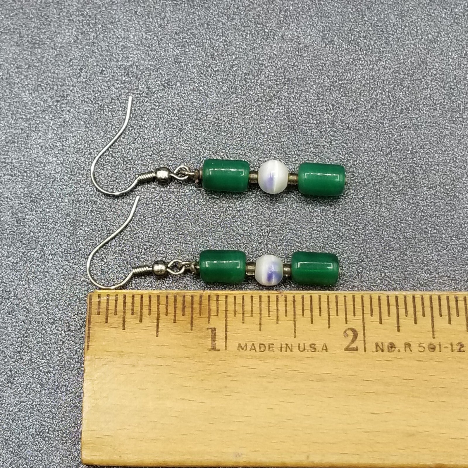 Pierced Earrings Silver tone Green Stone White Cats Eye Beaded Dangle 1"