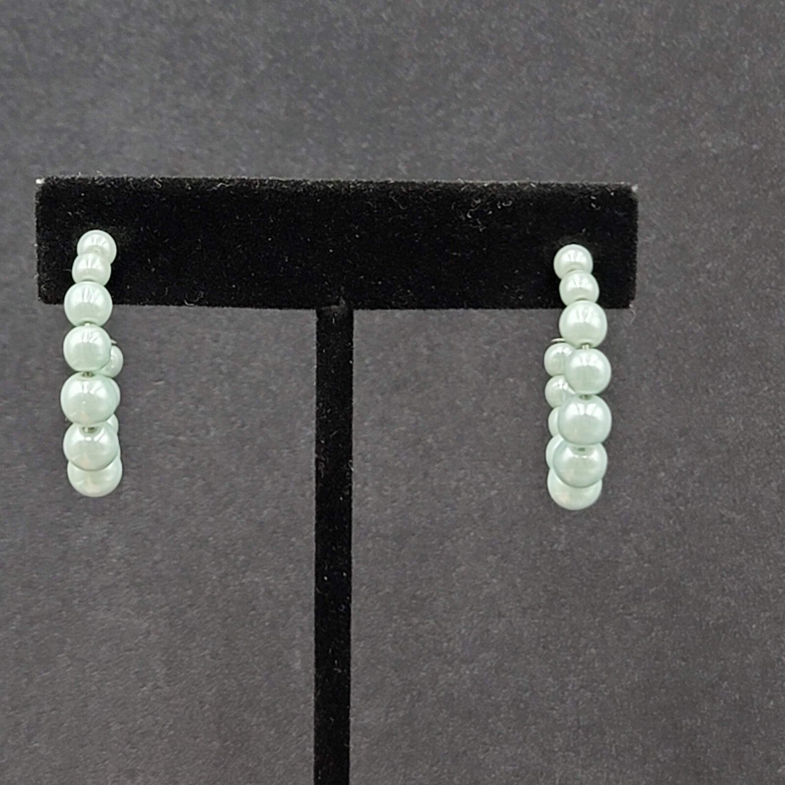 Vintage Pierced Earrings Baby Blue Graduated Beaded Hoops 1"