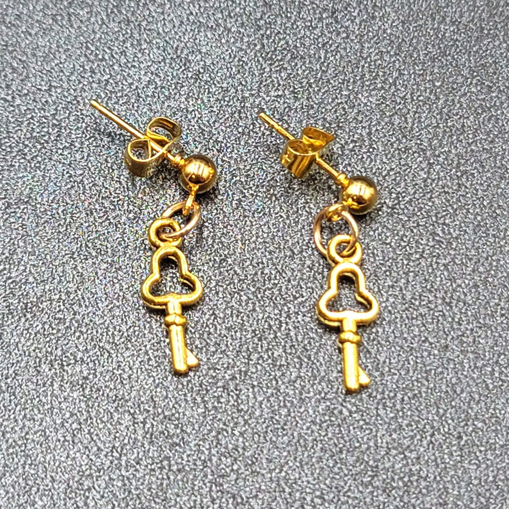 New Skeleton Key Pierced Earrings Gold tone Small Dainty Dangle 3/4"