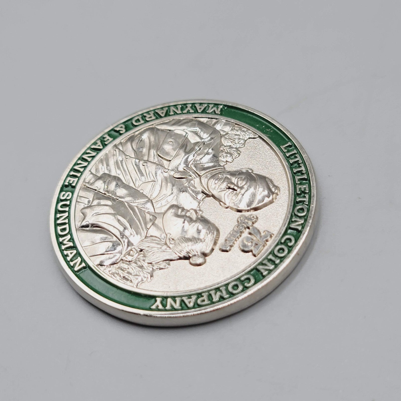 Boy Scout Commemorative Token Coin Maynard & Fannie Sundman 75 Years 1.75"