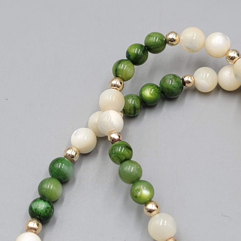 Vintage Sand Dollar Necklace Mother of Pearl Green Stone Beads Gold tone 18"