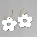 White Leather Flower Pierced Earrings Gold toen Dangle 1.5"
