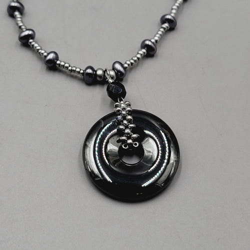 Black Hematite Beaded Necklace Silver Tone Circle Pendant Adjustable 18 Inch