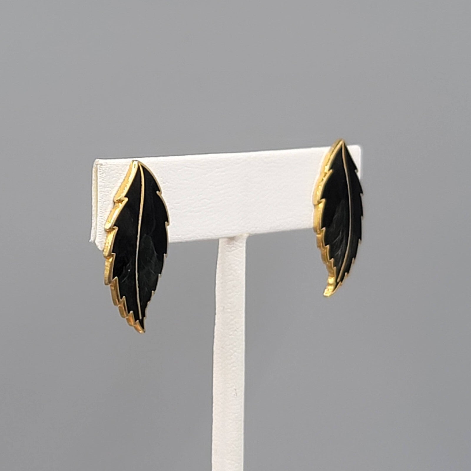 Vintage Guilloche Enamel Pierced Earrings Gold tone Green Black Drop 1 1/8"