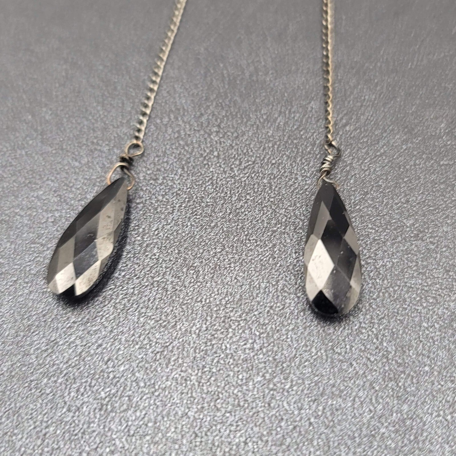 Pierced Earrings Gun Metal Black Glass Faceted Teardrop Bead Dangle Chain 2.5"