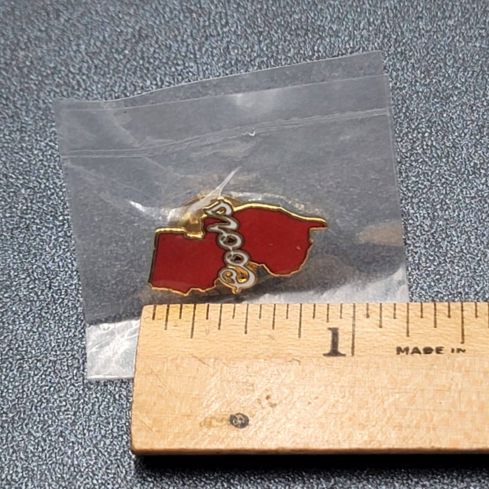 New Jersey Vintage State Coors Beer Souvenir Lapel Pin Red Enamel NOS