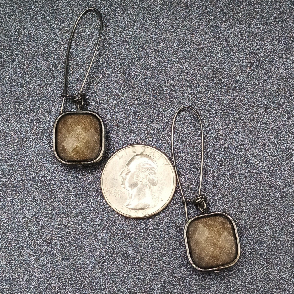 Pierced Earrings Black Metal Shimmer Faceted Dangle 2"