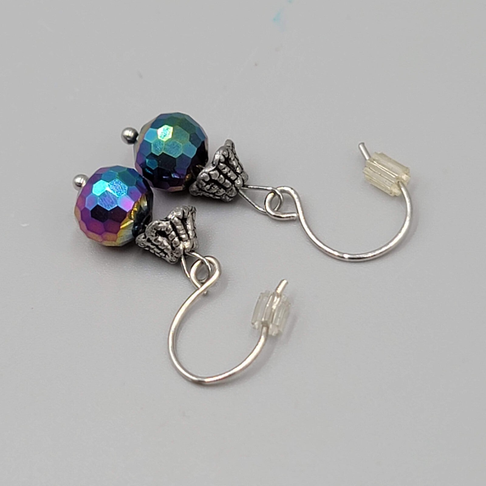 Rainbow Iridescent Sparkle Faceted Bead Dangle Pierced Earrings Silvertone 5/8"