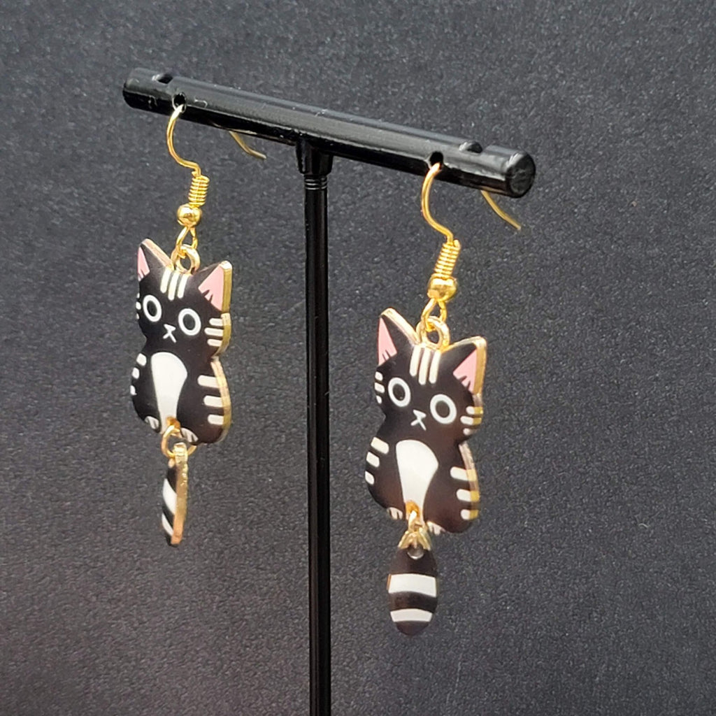 Black Tabby Kitty Cat Pierced Earrings Gold tone Dangle Tail 1.5"
