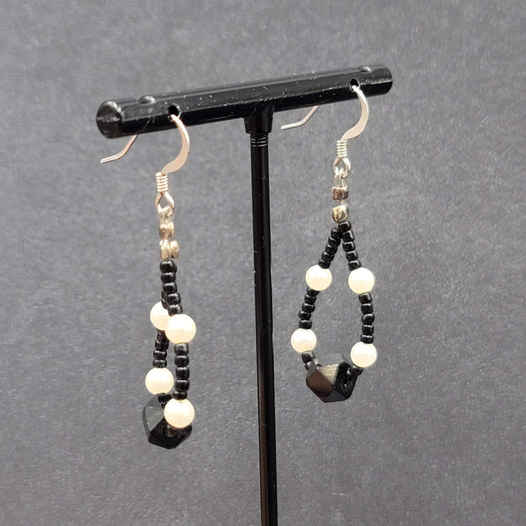 Pierced Earrings White Black Beaded Teardrop Hoops 1 3/8"
