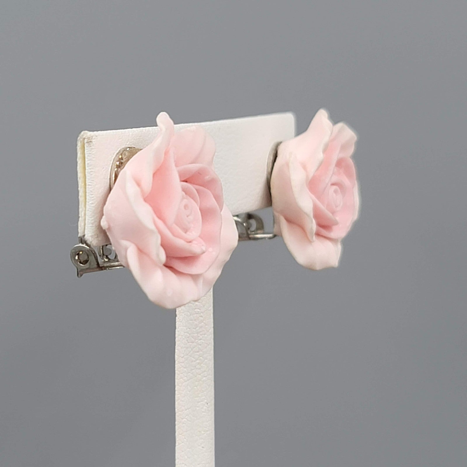 Vintage Pink Flowers Clip on Earrings 3D Statement Acrylic 7/8 in