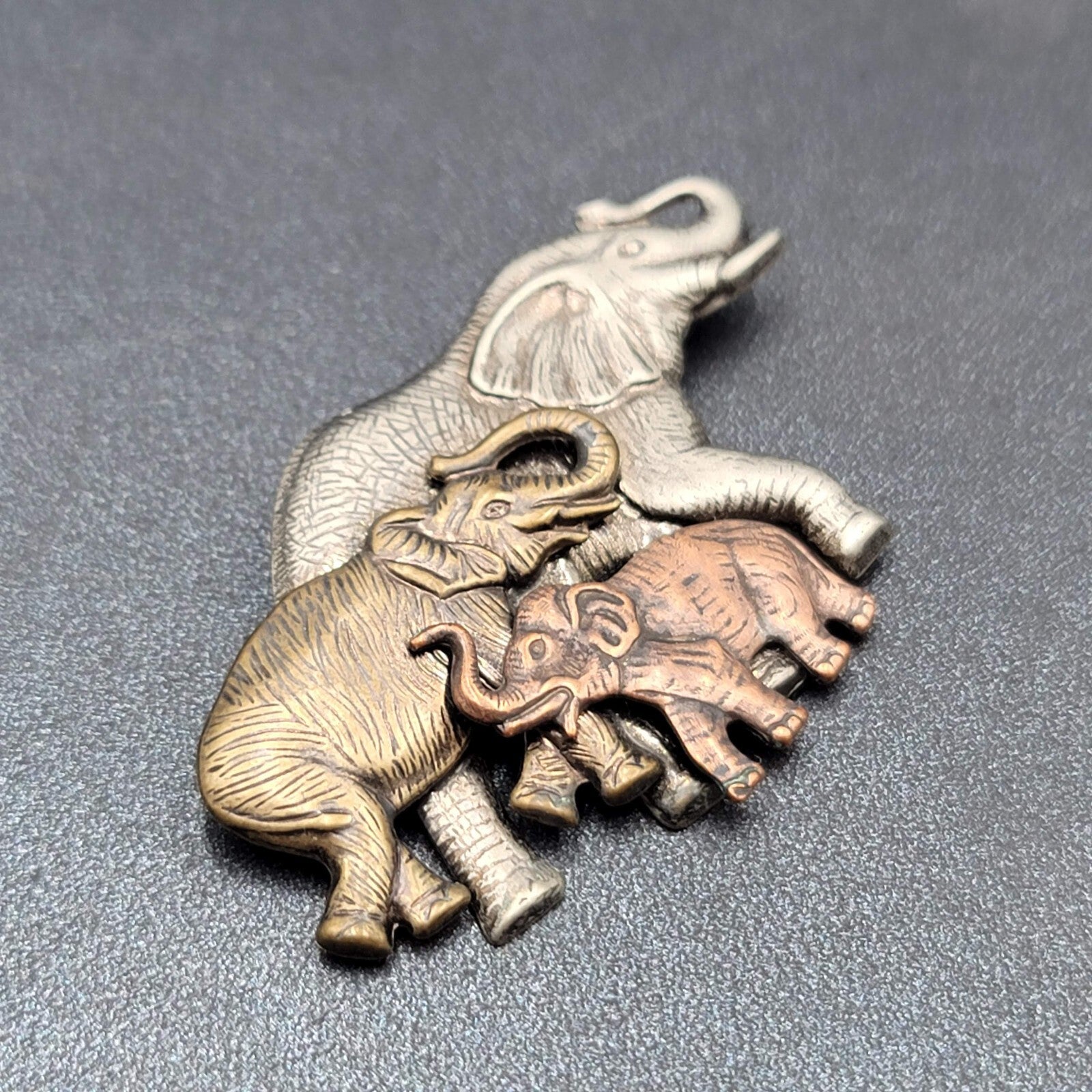 Vintage K & T Elephants Brooch Pin Copper Brass Silver Tone Modern Signed