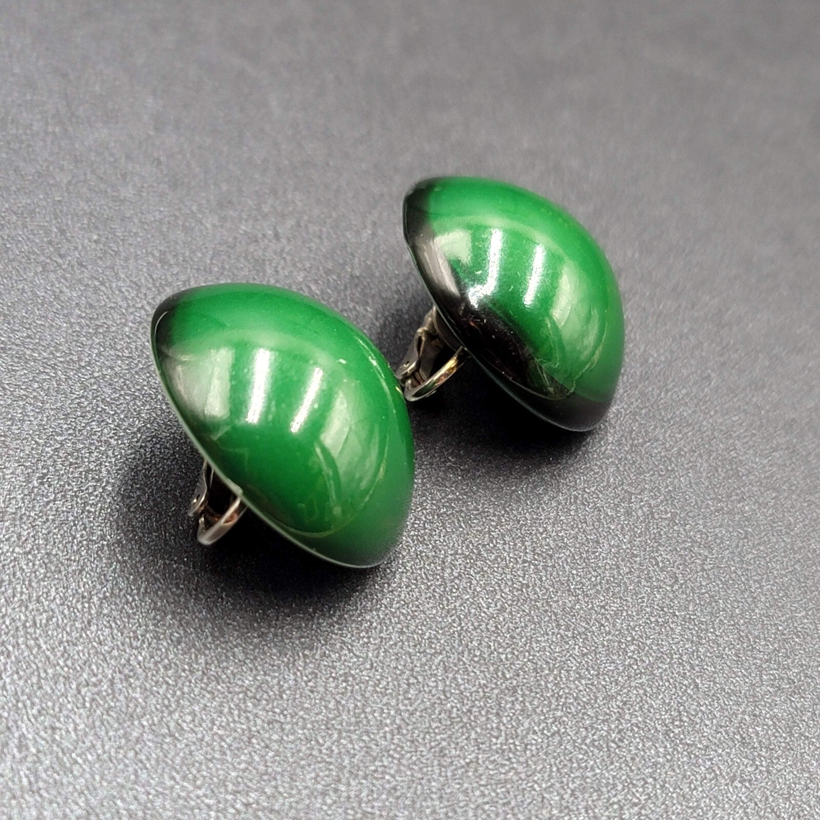 Vintage Clip on Earrings Large Round Dome Green Pin Up  1 1/8"
