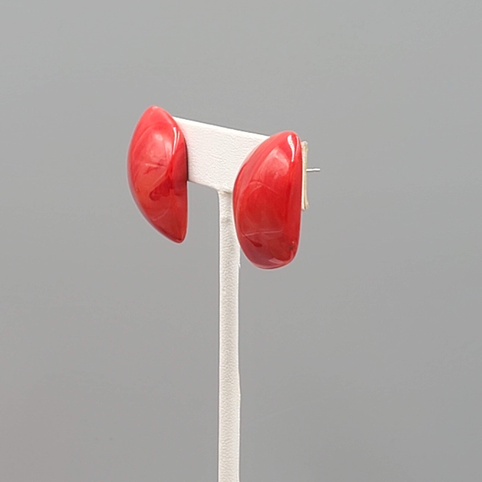Vintage Red Acrylic Pierced Earrings Statement Geometric Puffy Drop 1.25"