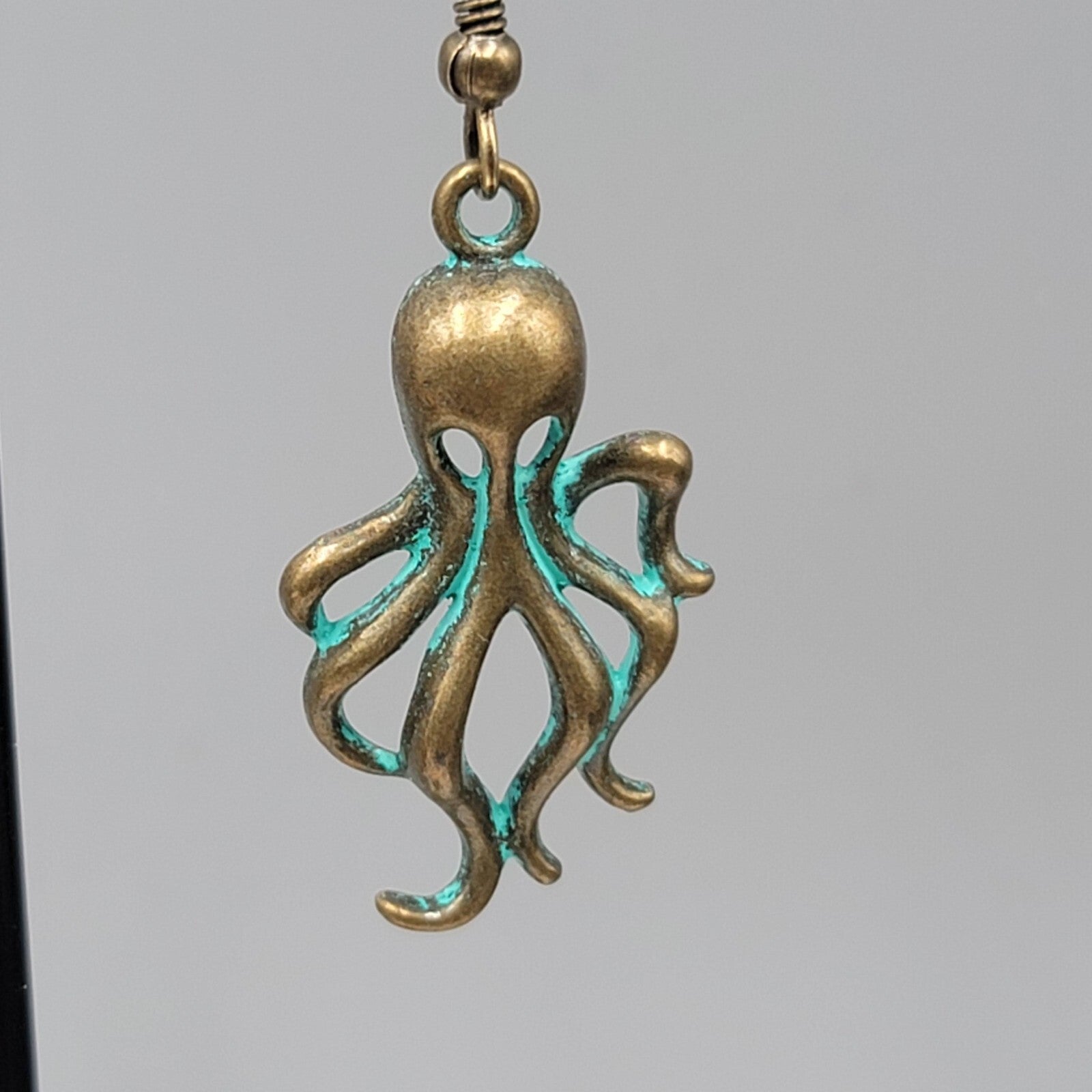 Octopus Beach Sea life Pierced Earrings Bronze tone Green wash Dangle 1 1/8"