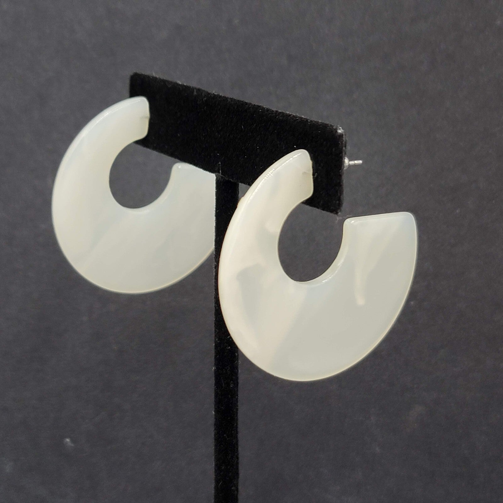 Pierced Earrings White Resin Wide Hoops Statement 1.5"