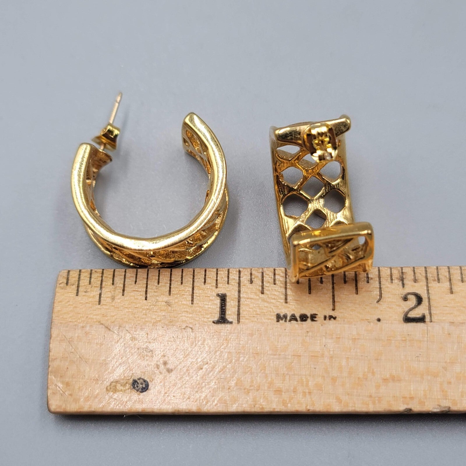 Vintage Hoop Pierced Earrings Wide Open Work Hoops 3/4"