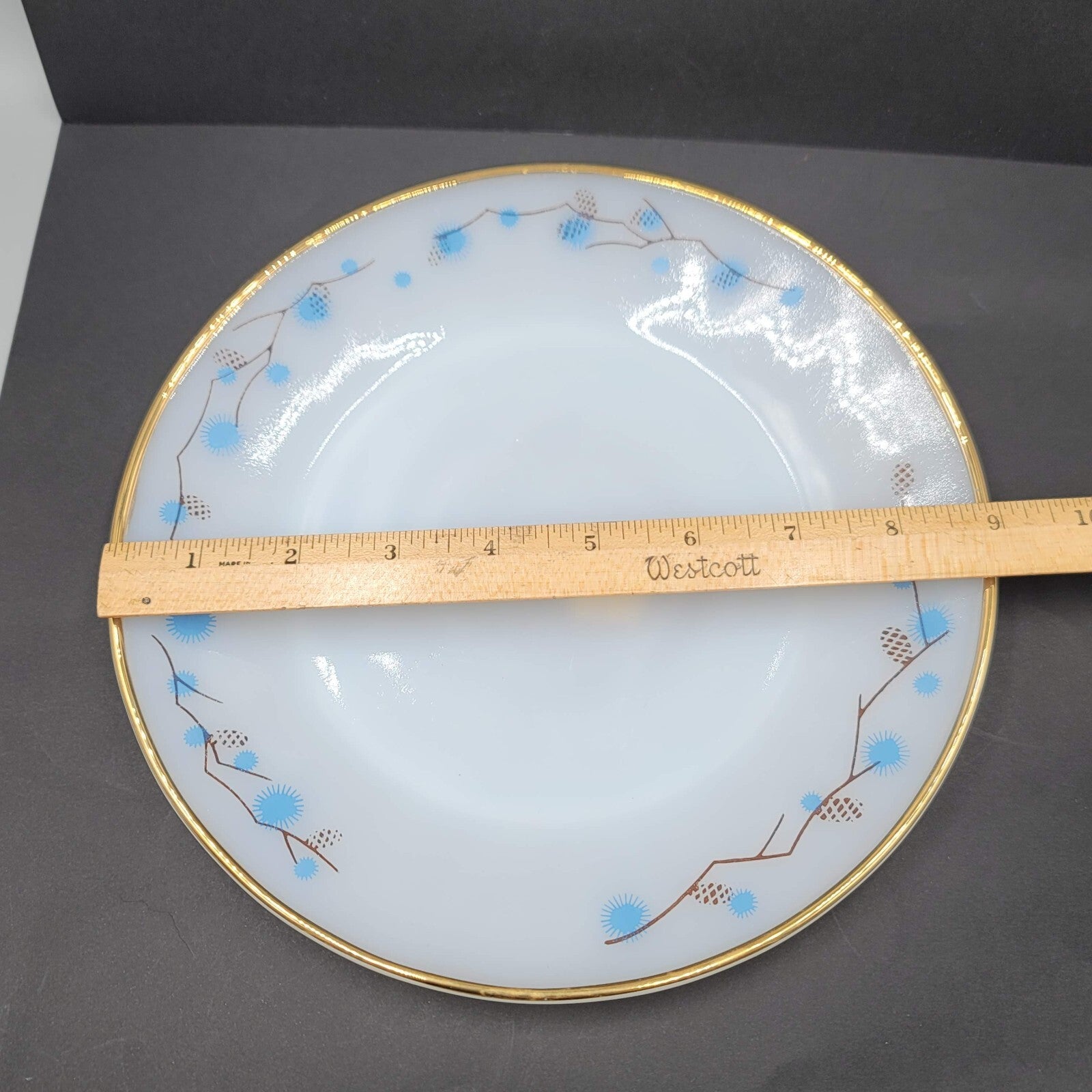VTG Termocrisa Milk Glass Dinner Plate Blue Brown Pine Cone Gold Trim Single 9"