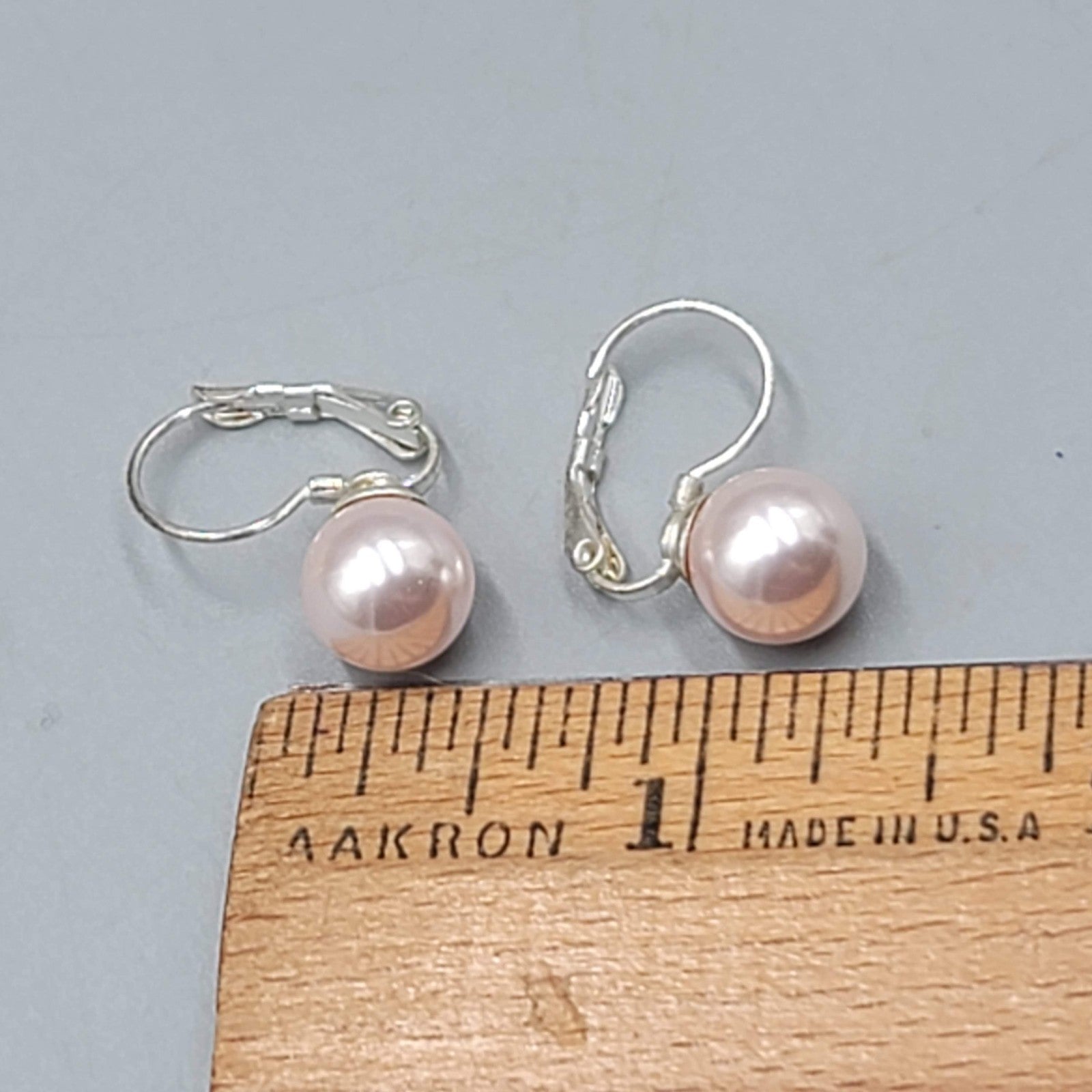 Pink Faux Pearl Pierced Earrings Silver tone Drop Leverback  3/8 in