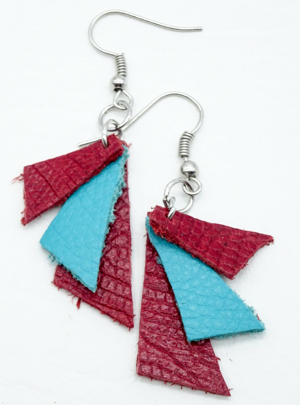 Artisan Dyed Leather Dangle Pierced Earrings Costume Estate Jewelry