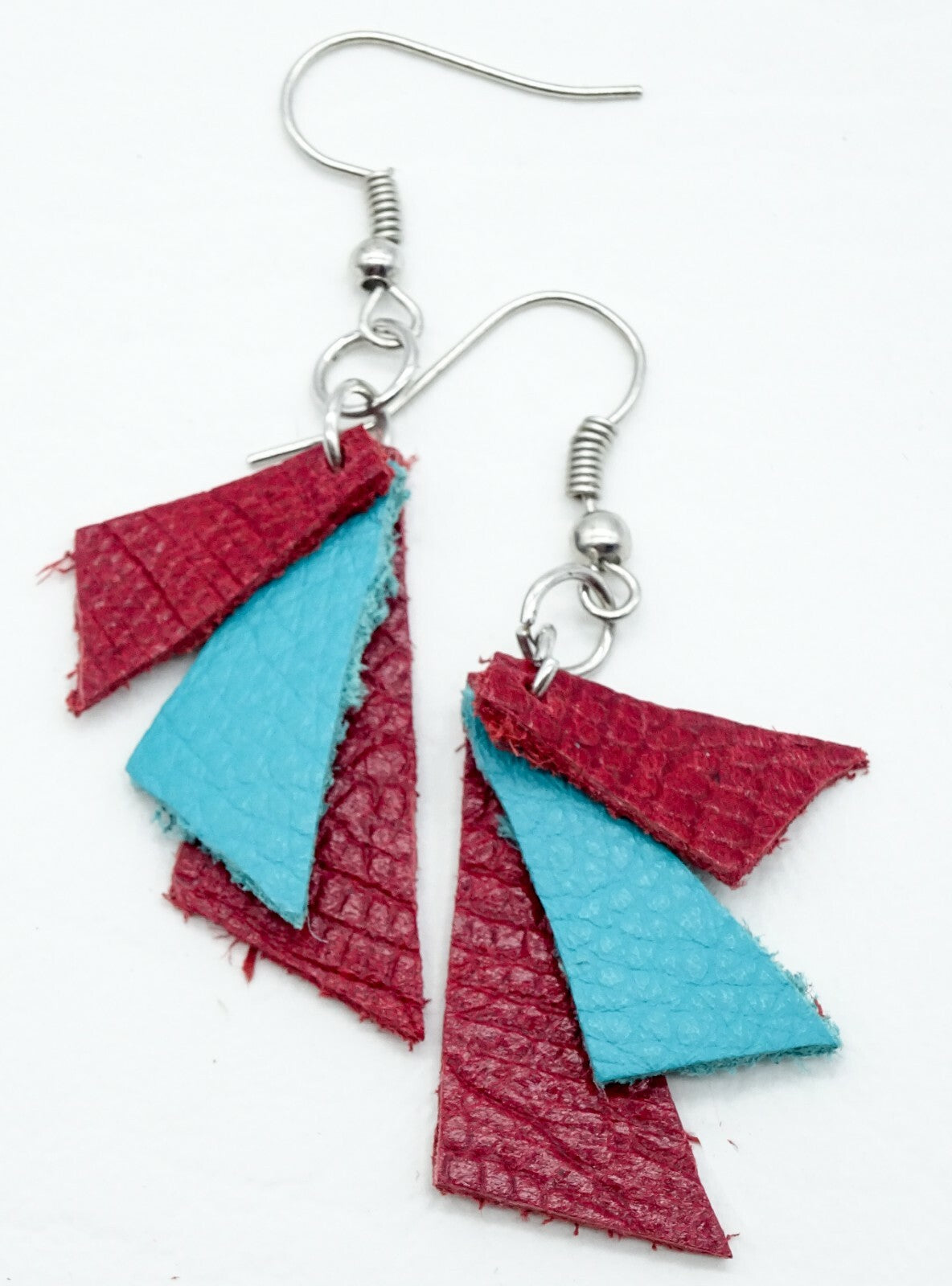Artisan Dyed Leather Dangle Pierced Earrings Costume Estate Jewelry
