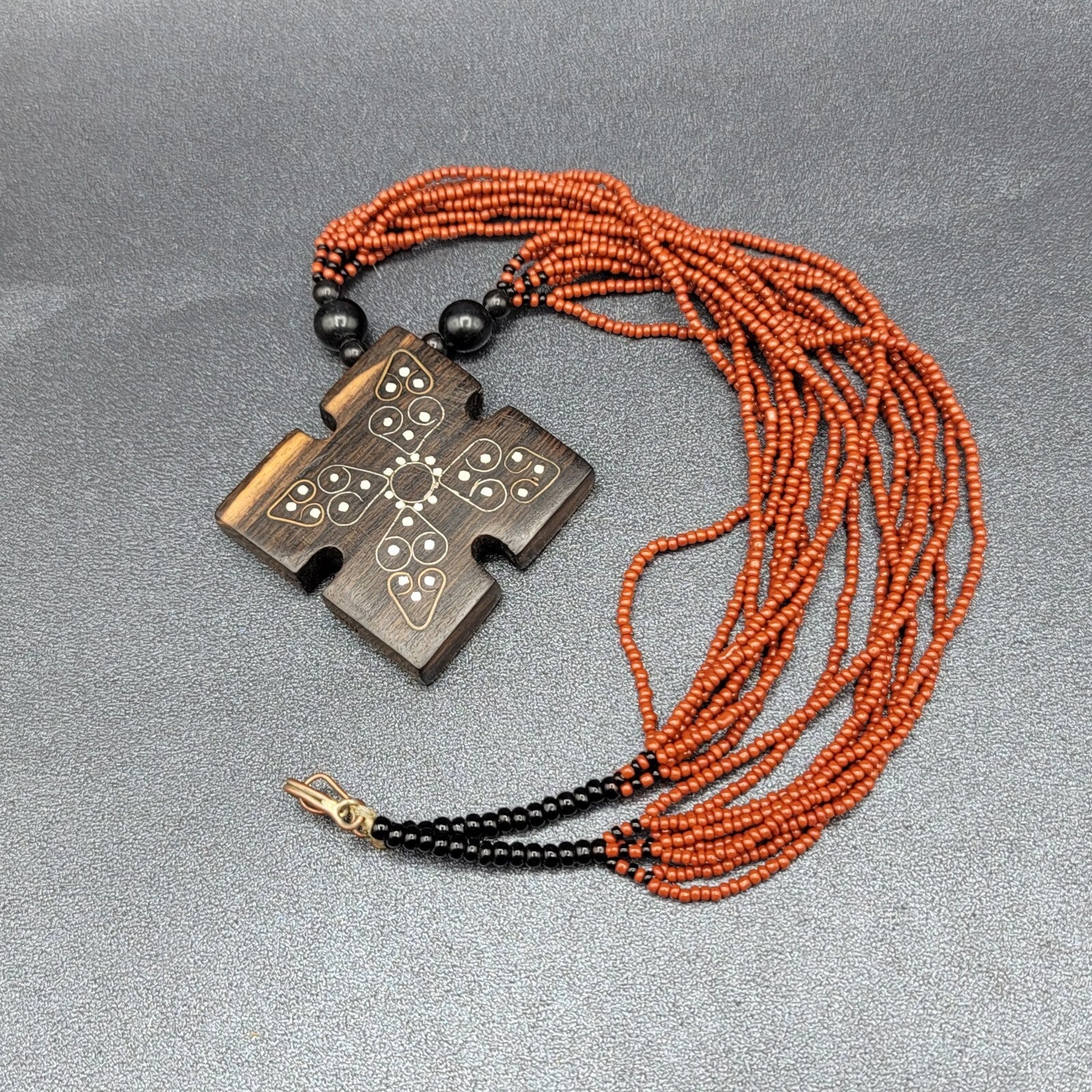 Artisan Boho Necklace Dark Red Seed Bead Wood Inlay Pendant Ethnic 18"