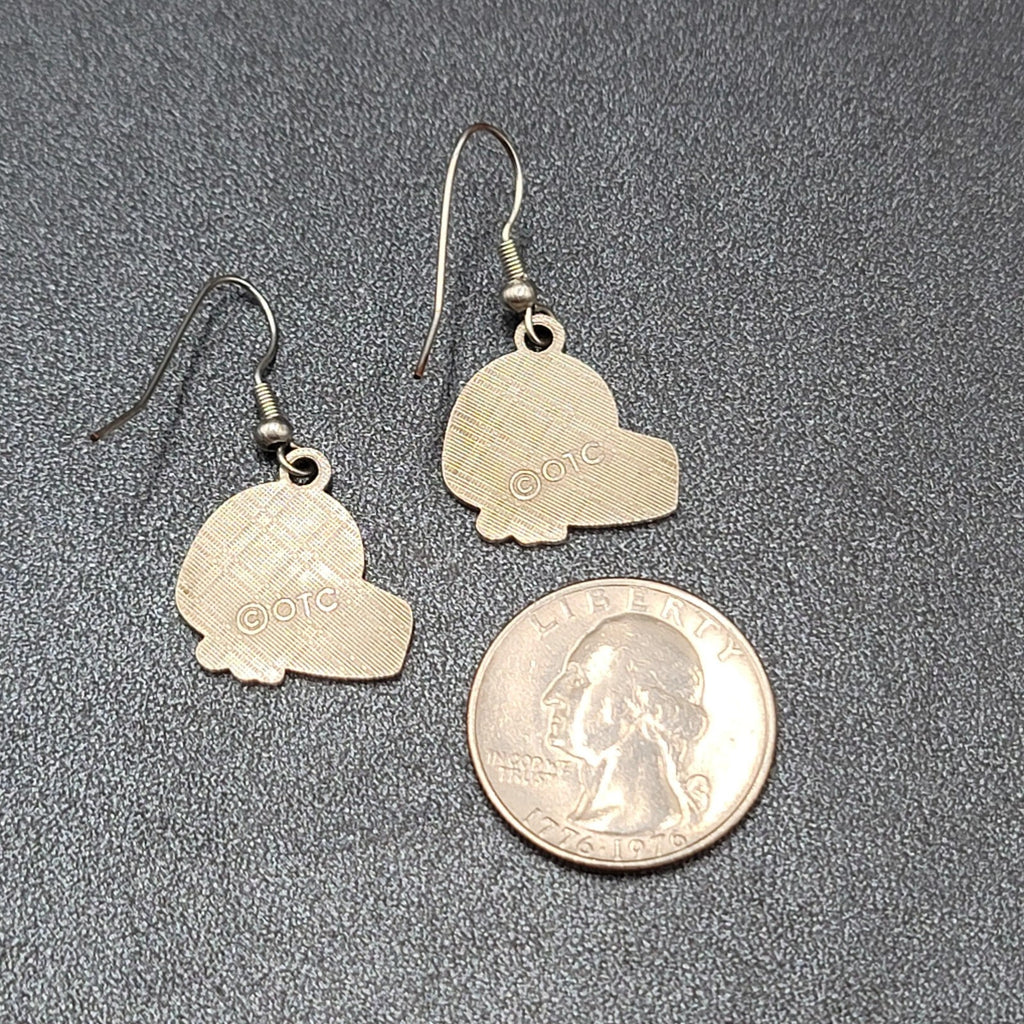 Vintage Pierced Earrings Igloo Polar Bear Dangle Enamel Silver tone Dangle 7/8"