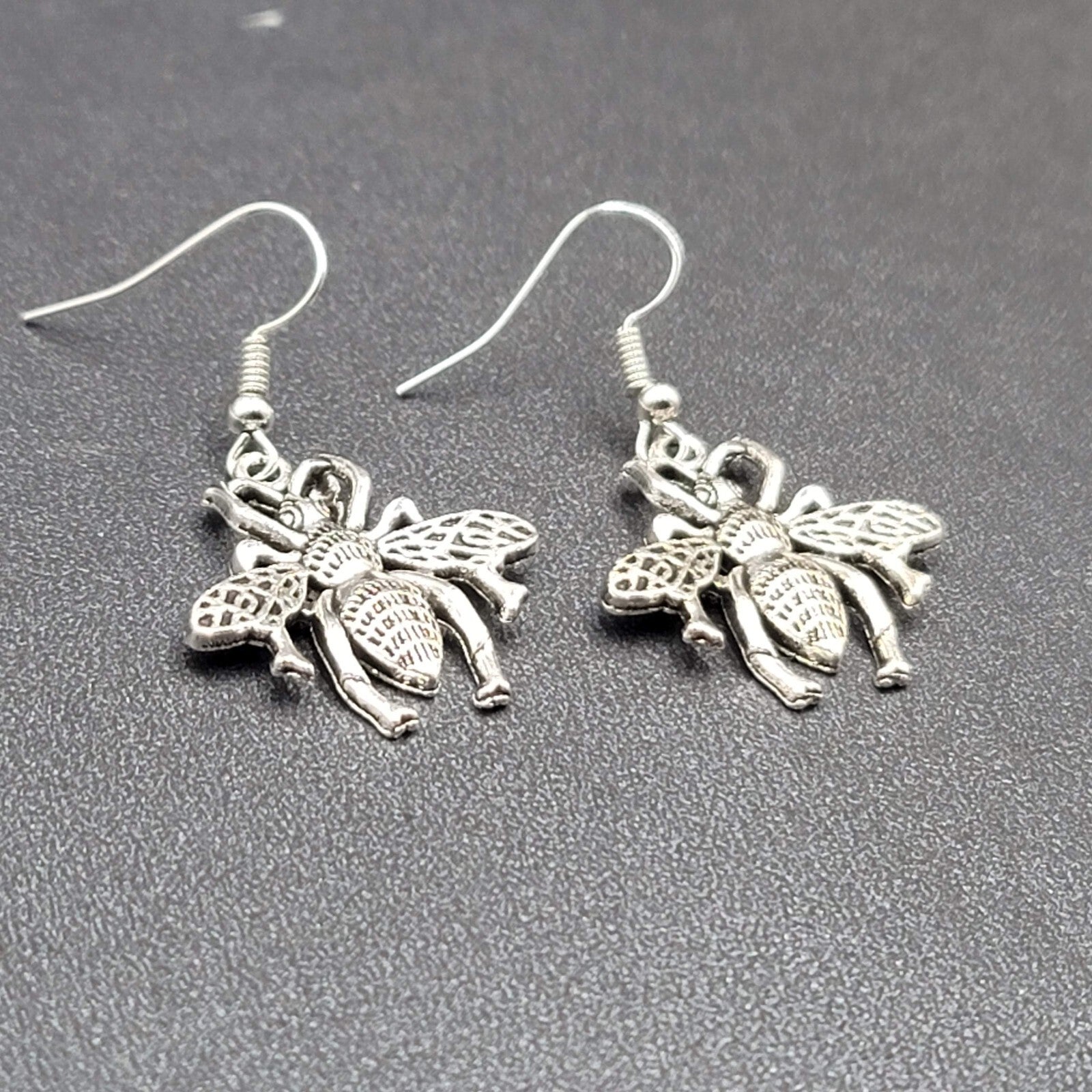 Bee Flying Insect Pierced Earrings Silver tone Dangle 1"