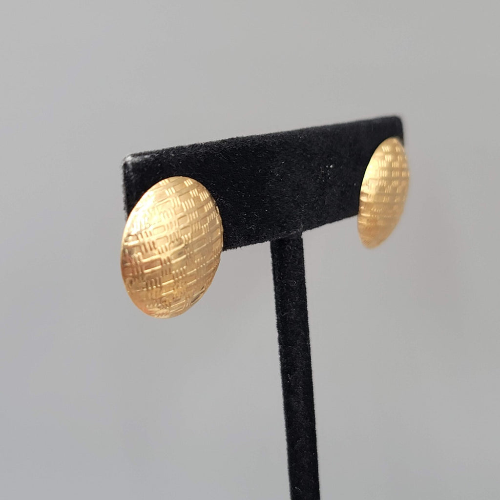 Vintage Pierced Earrings Gold tone Round Hypoallergenic Studs Embossed 3/4"