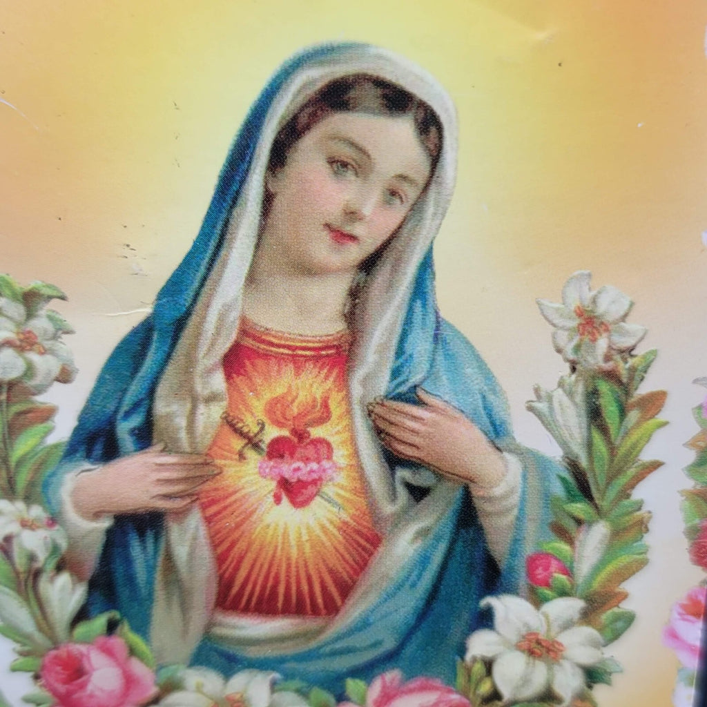 Vintage Hail Holy Queen Gold tone Necklace Sacred Heart Center Religious