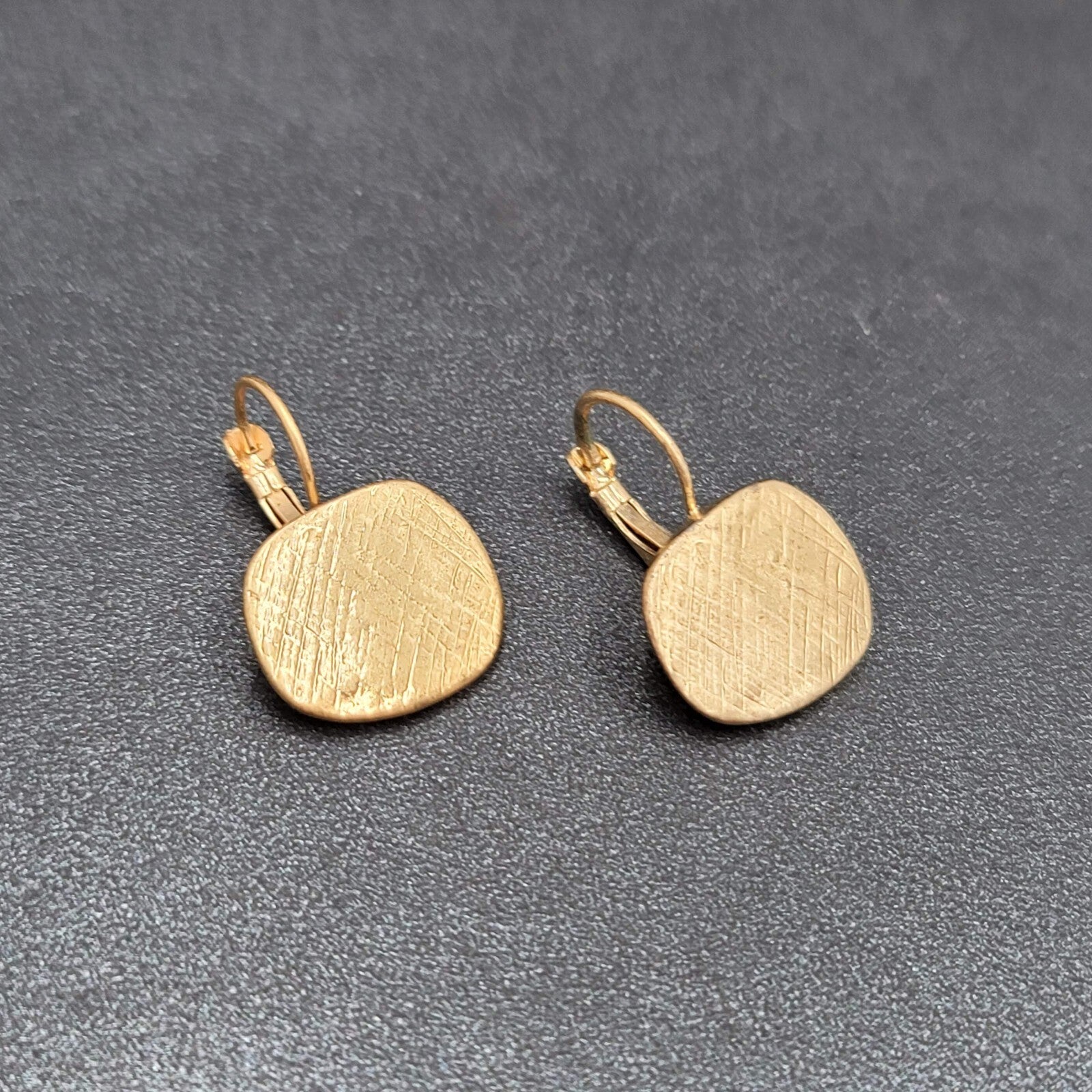 Pierced Earrings Gold tone Cross Hatch Dangle 5/8"