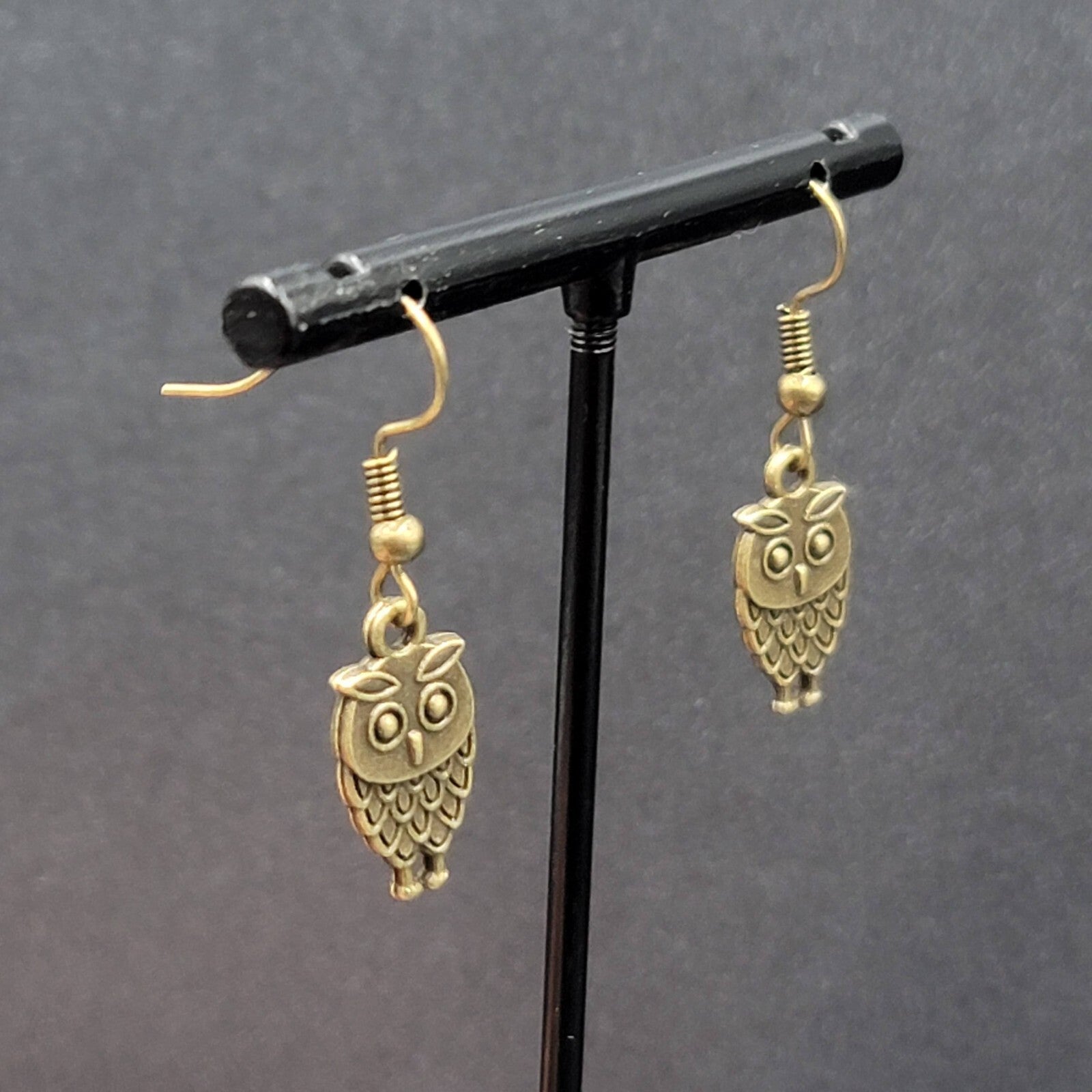 Owl Pierced Earrings Embossed Bronze tone Dangle 3/4"