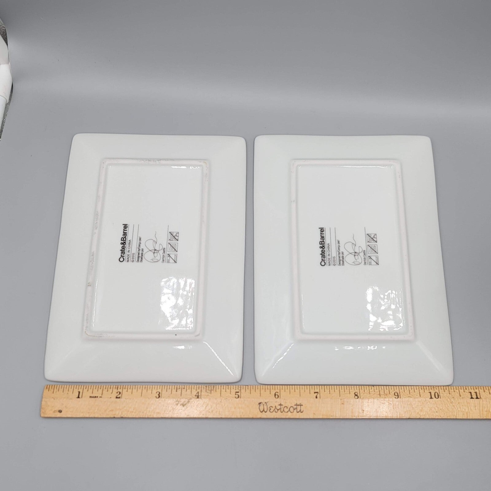 CRATE & BARREL Set Of Two DERRICK CASTLE Plate ZOMBIE MOSCOW MULE