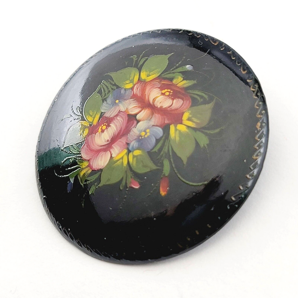 BLACK LAQUERED HAND PAINTED RUSSIAN FLORAL FOLK ART BROOCH 1  7/8"