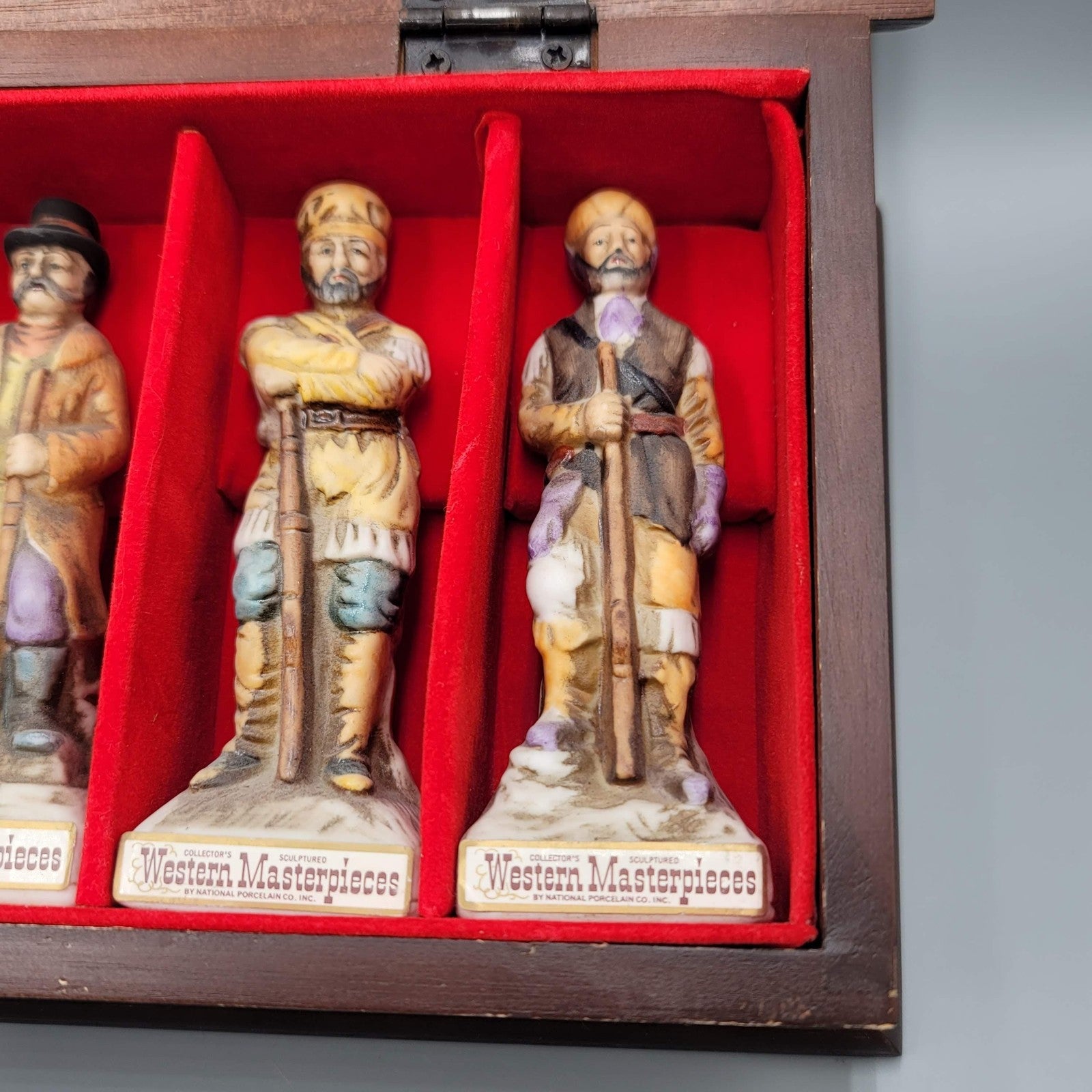 Western Masterpieces Figurines Set of 6 Cowboy Old West in Wooden Display Case