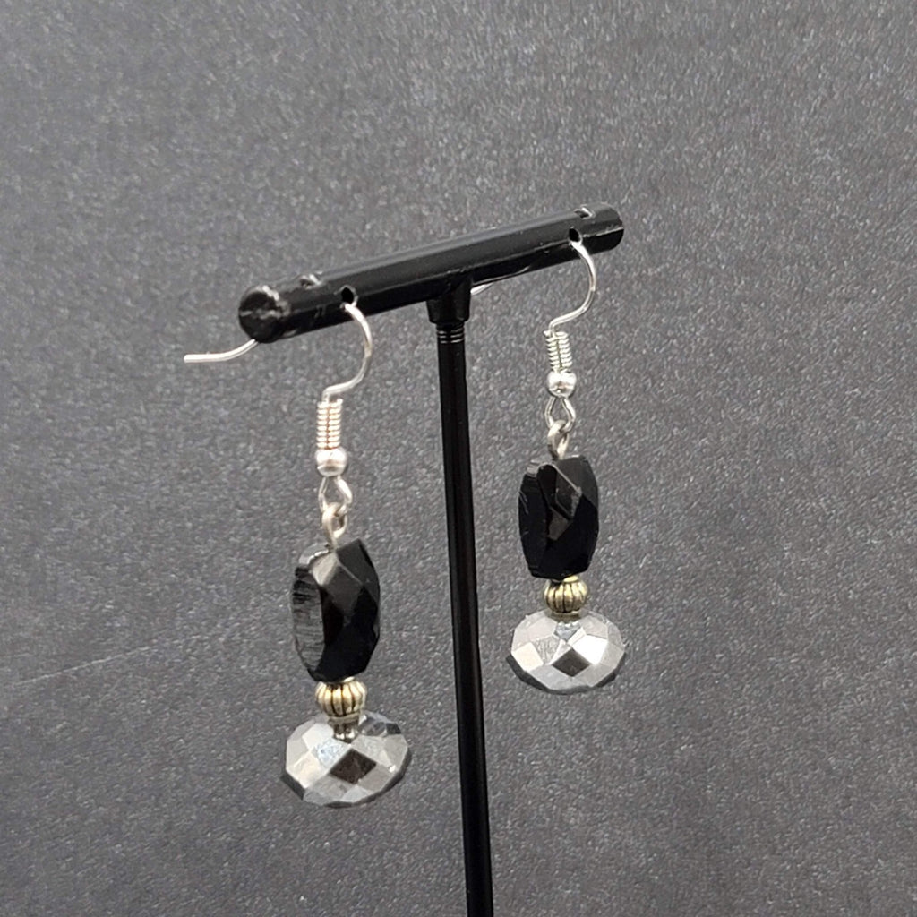Pierced Earrings Black Glass Bead Silver tone Dangle 1.25"
