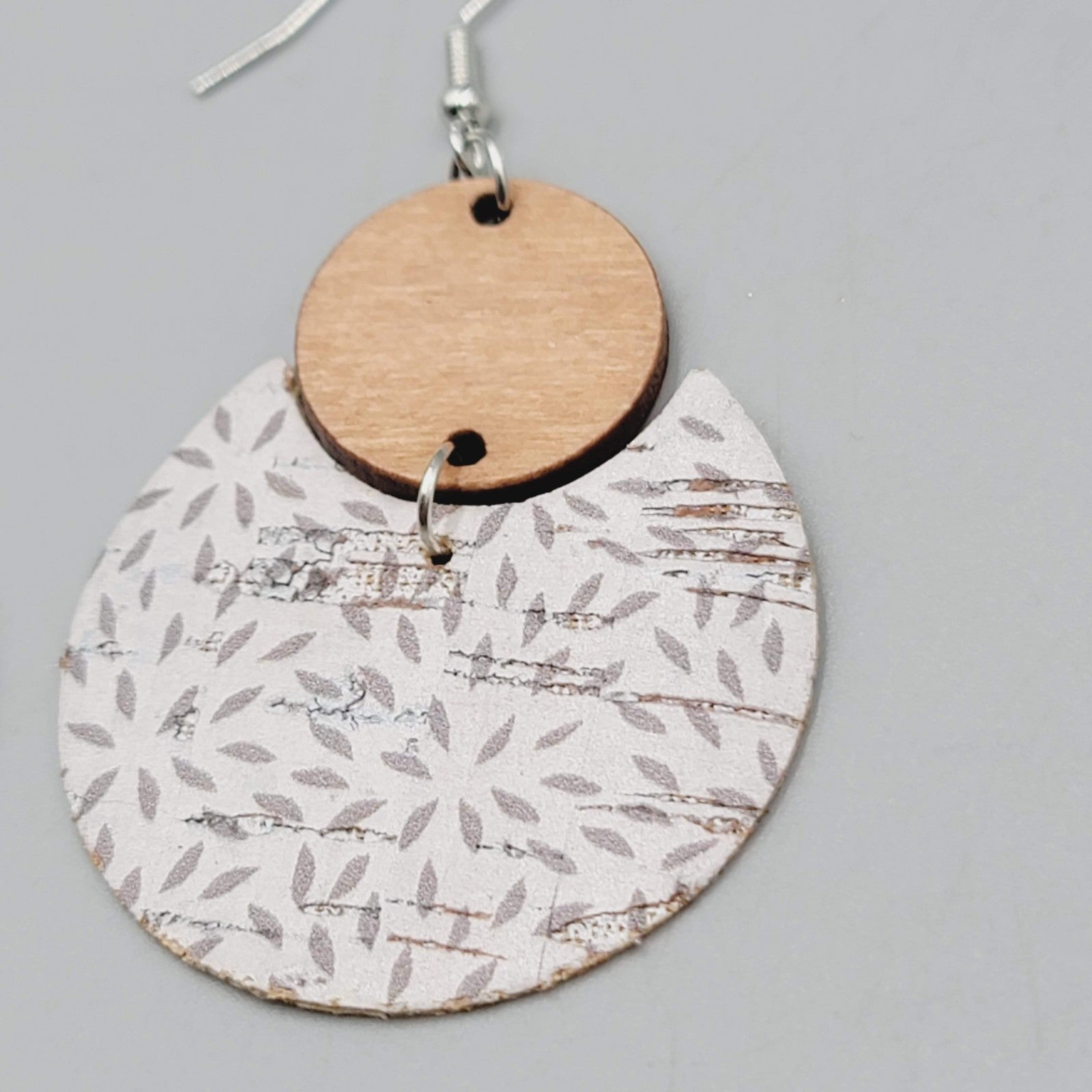 Wood Cork Dangle Pierced Earrings Lightweight Boho Leaf Print Pattern 2"