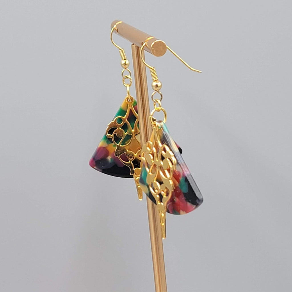 Pierced Earrings Gold tone Dangle Multicolor Acrylic 1.5"