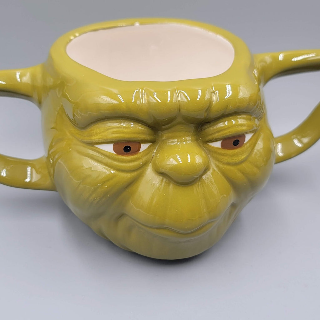 Bioworld Coffee Mug Star Wars Yoda Double Handle Ceramic Lucasfilm