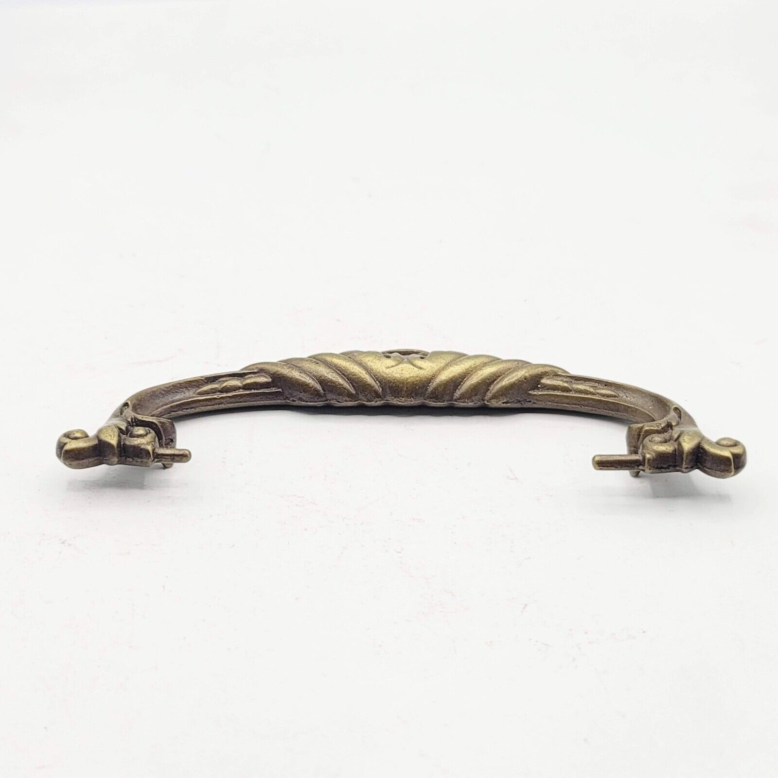 Vintage Single Brass Ornate Bail Pull for 4" Pull Handle Replacement BB